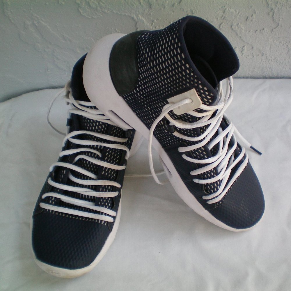 Under Armour Men's HOVR Havoc Athletic Shoe SZ10